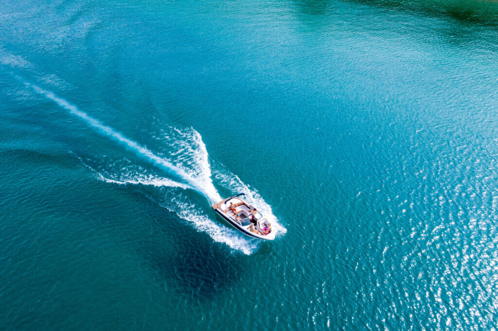 boating lake tahoe