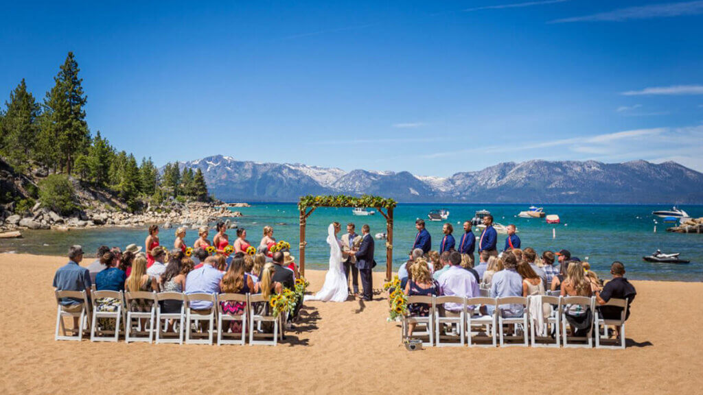 Round Hill Pines Wedding Photo by Divided Line Photography