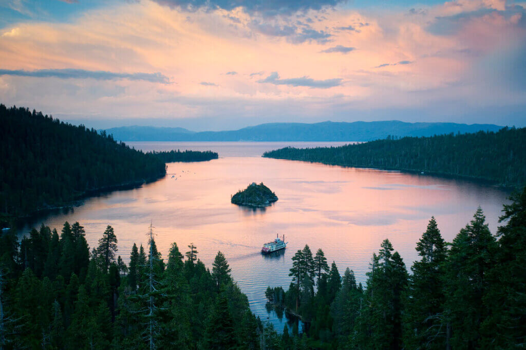 kayaking lake tahoe